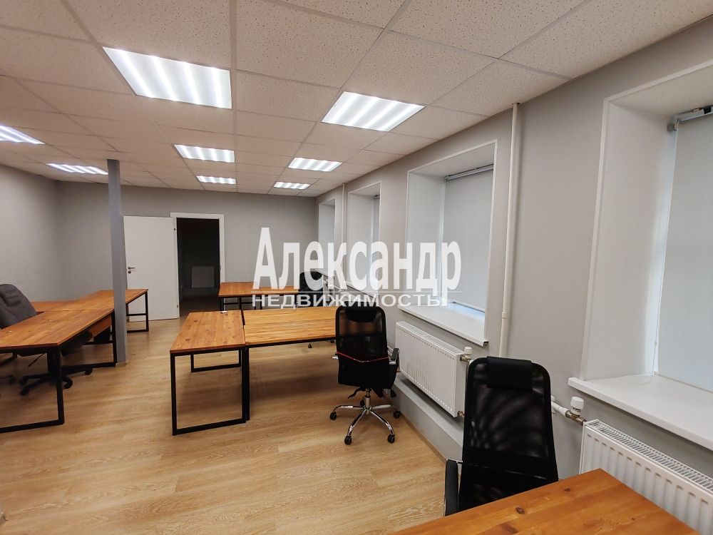 Офис (100м2) в аренду — фото 17 из 26