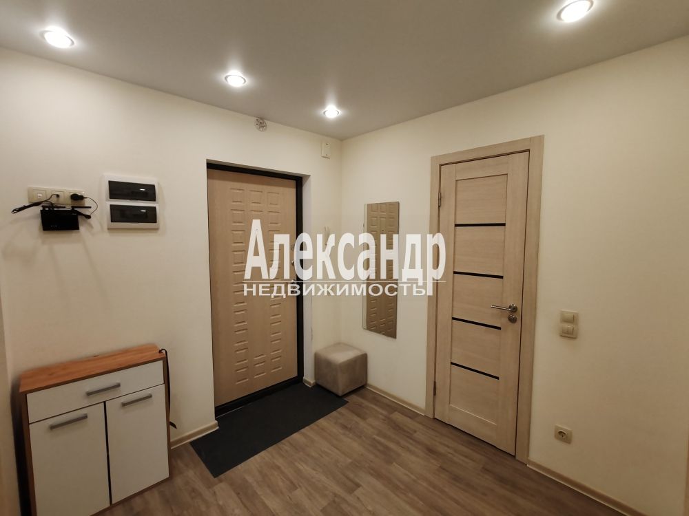 1-комнатная квартира (44м2) в аренду по адресу Санкт-Петербург, Варшавская улица, 6к1— фото 11 из 19