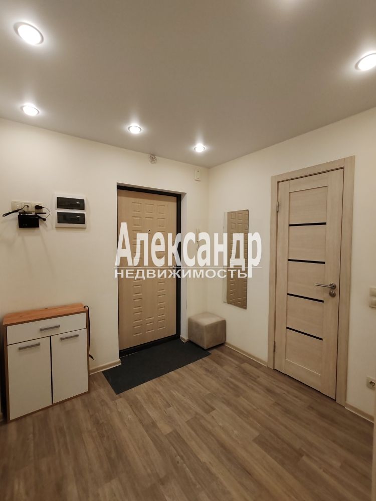 1-комнатная квартира (44м2) в аренду по адресу Санкт-Петербург, Варшавская улица, 6к1— фото 14 из 19