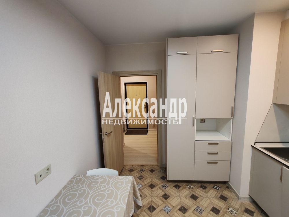 1-комнатная квартира (38м2) в аренду по адресу Санкт-Петербург, Гжатская улица, 22к1— фото 7 из 23