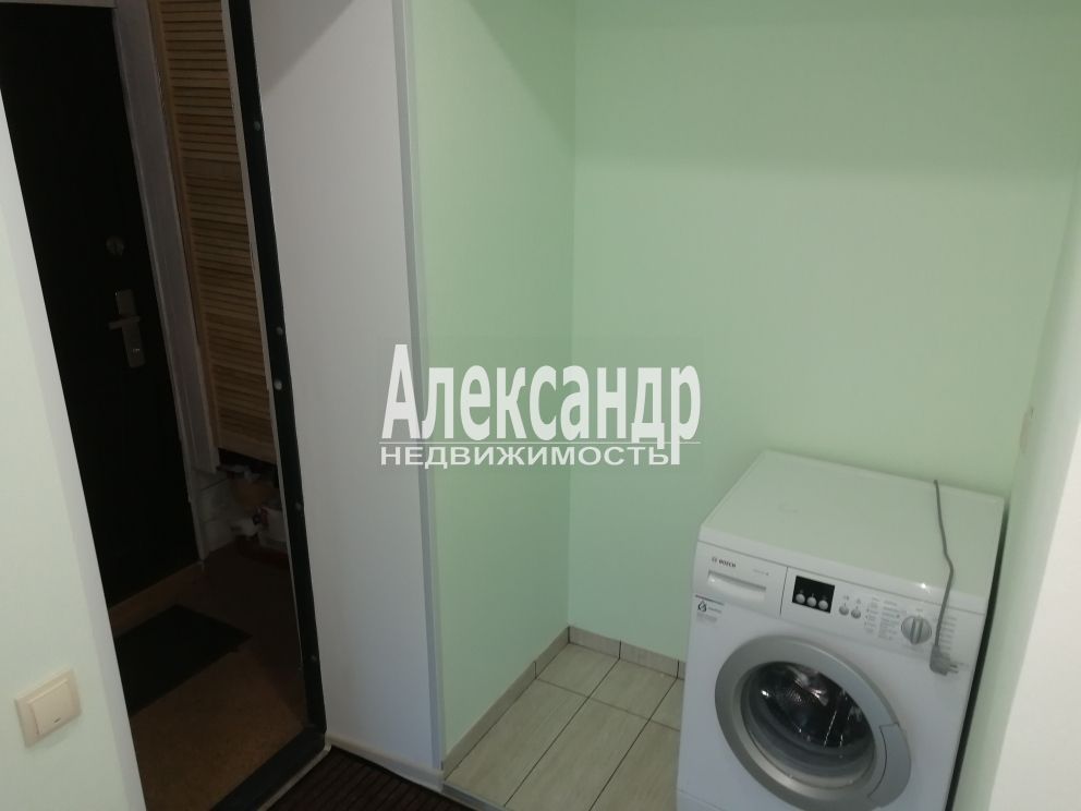2-комнатная квартира (50м2) в аренду по адресу Санкт-Петербург, Московское шоссе, 2— фото 16 из 21