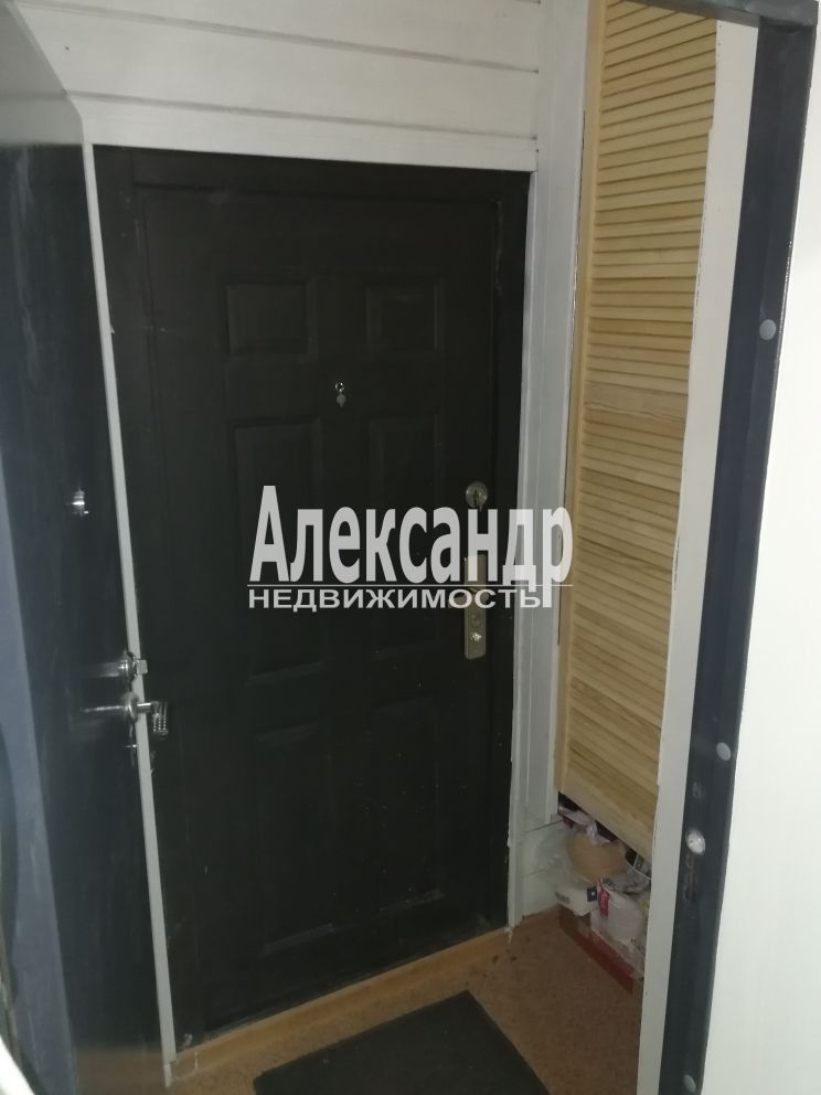 2-комнатная квартира (50м2) в аренду по адресу Санкт-Петербург, Московское шоссе, 2— фото 17 из 21