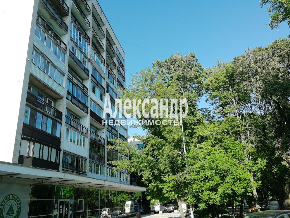 2-комнатная квартира (50м2) в аренду по адресу Санкт-Петербург, Московское шоссе, 2— фото 20 из 21