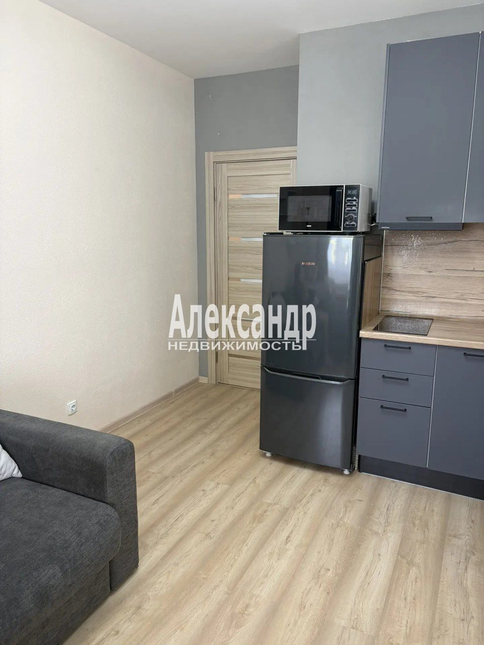 1-комнатная квартира (23м2) на продажу по адресу Санкт-Петербург, Среднерогатская улица, 16к4, подъезд 2— фото 13 из 29