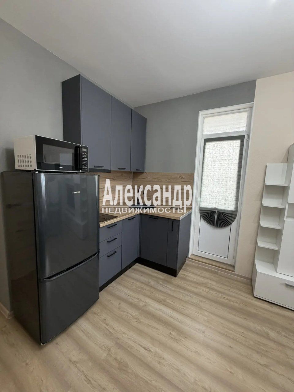 1-комнатная квартира (23м2) на продажу по адресу Санкт-Петербург, Среднерогатская улица, 16к4, подъезд 2— фото 7 из 29