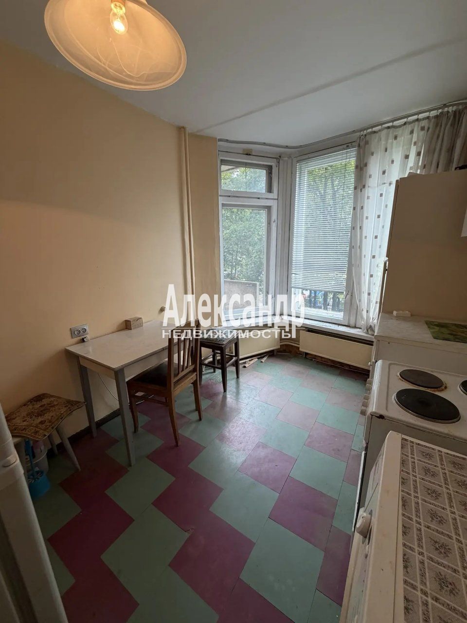 1-комнатная квартира (37м2) на продажу по адресу Санкт-Петербург, Киришская улица, 11/16— фото 24 из 40