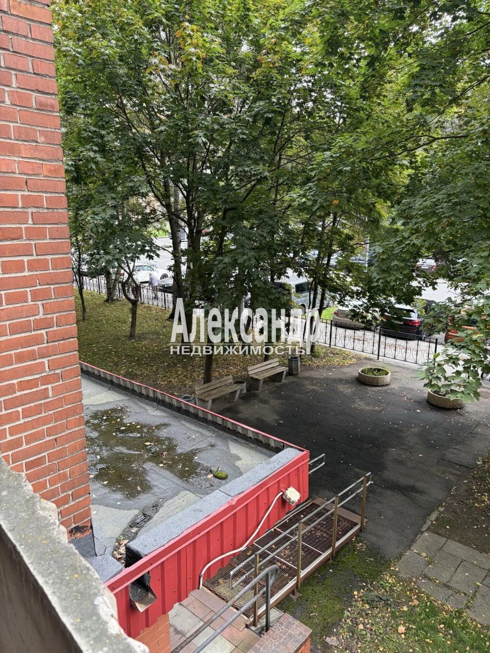 1-комнатная квартира (37м2) на продажу по адресу Санкт-Петербург, Киришская улица, 11/16— фото 38 из 40