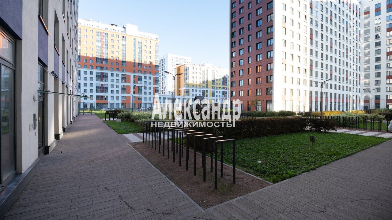 1-комнатная квартира (36м2) на продажу по адресу Санкт-Петербург, Измайловский бульвар, 9— фото 16 из 45