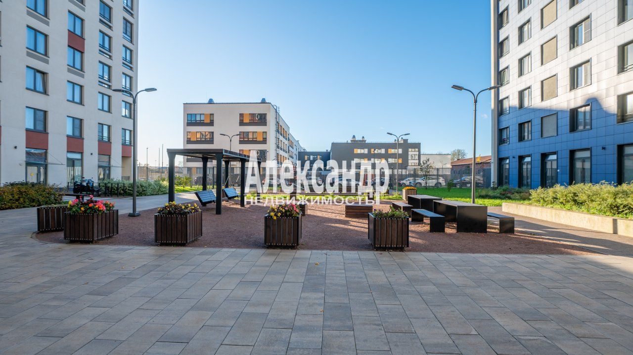 1-комнатная квартира (36м2) на продажу по адресу Санкт-Петербург, Измайловский бульвар, 9— фото 19 из 45
