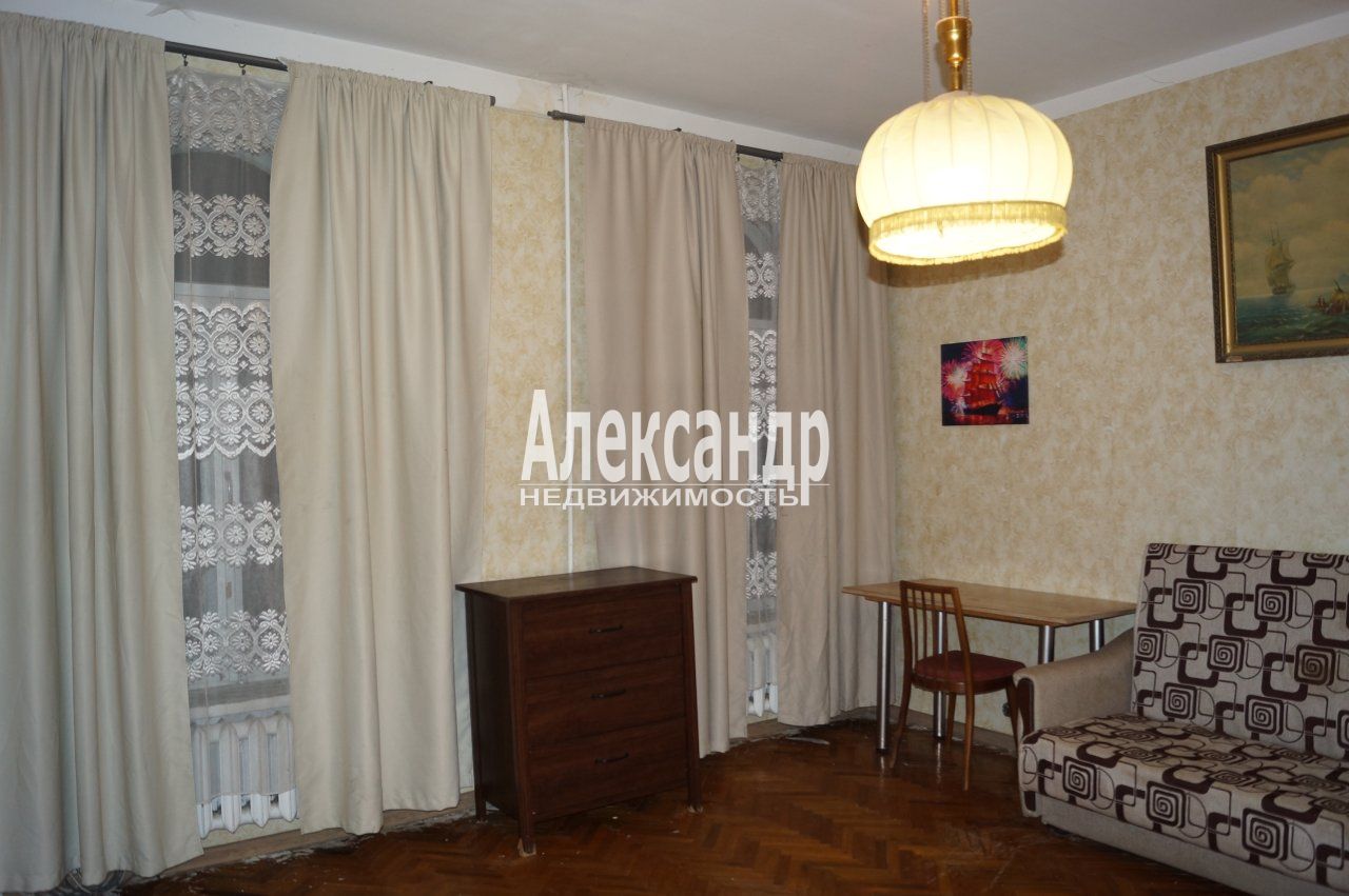2-комнатная квартира (56м2) на продажу по адресу Санкт-Петербург, улица Рылеева, 39— фото 18 из 48