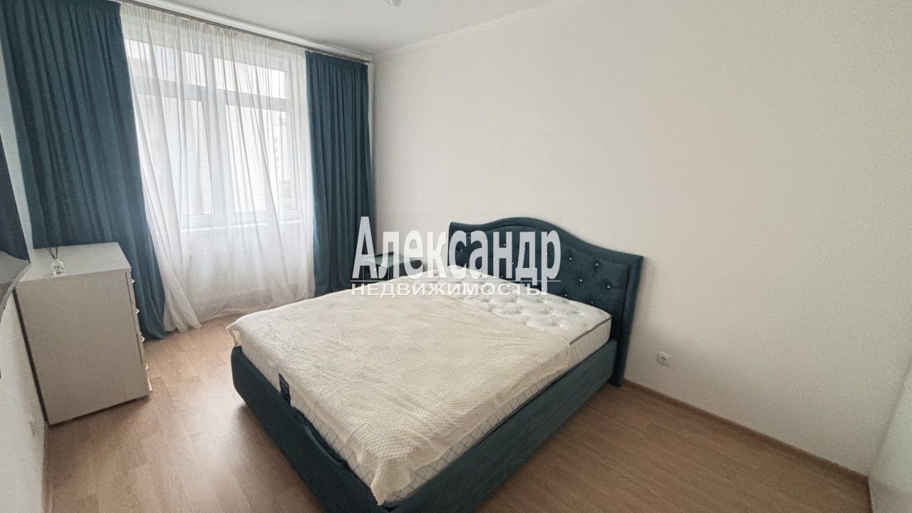 1-комнатная квартира (34м2) на продажу по адресу Санкт-Петербург, улица Адмирала Черокова, 22— фото 4 из 43