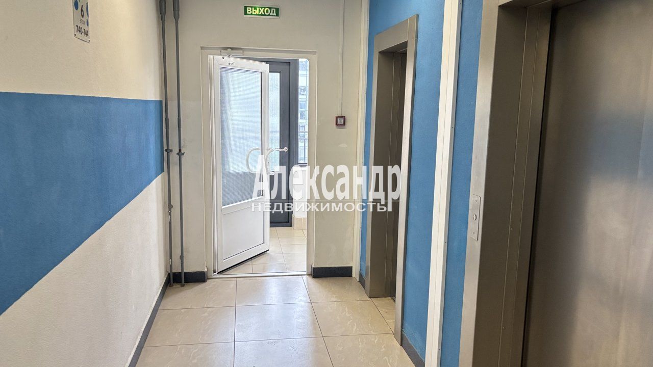 1-комнатная квартира (34м2) на продажу по адресу Санкт-Петербург, улица Адмирала Черокова, 22— фото 33 из 43