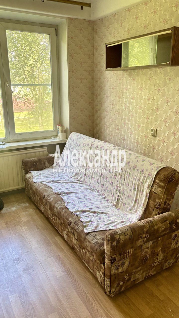 2-комнатная квартира (46м2) на продажу по адресу Санкт-Петербург, улица Пионерстроя, 10к3— фото 16 из 27