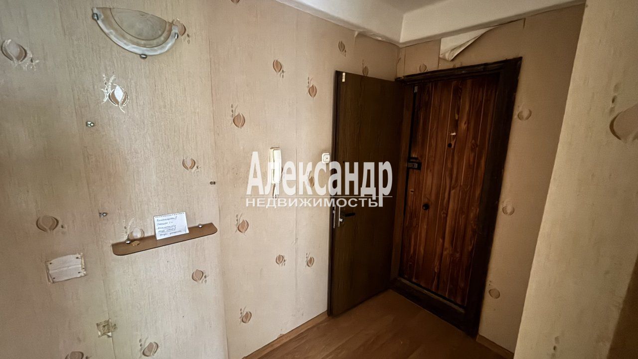 2-комнатная квартира (46м2) на продажу по адресу Санкт-Петербург, улица Пионерстроя, 10к3— фото 23 из 27