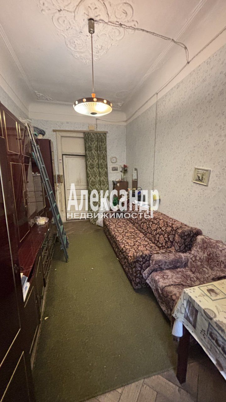 Комната в 4-комнатной квартире