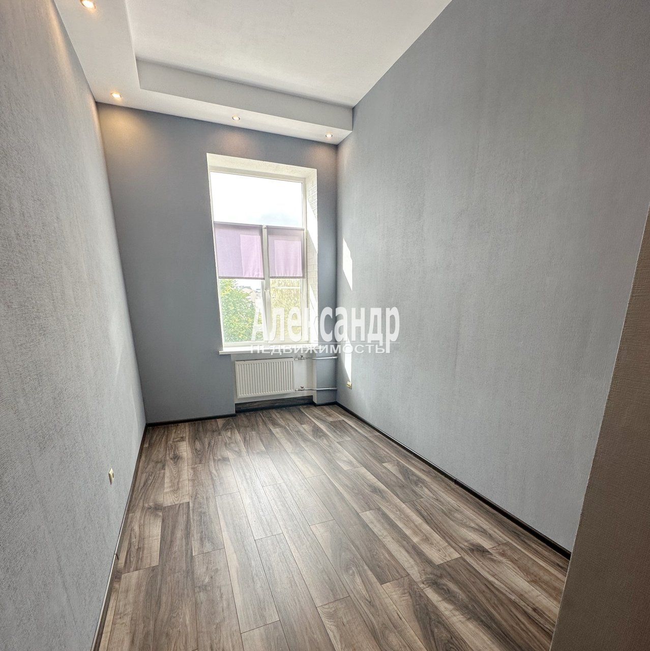 3-комнатная квартира (75м2) на продажу по адресу Ленинградская область, Выборг, проспект Ленина, 7— фото 13 из 18
