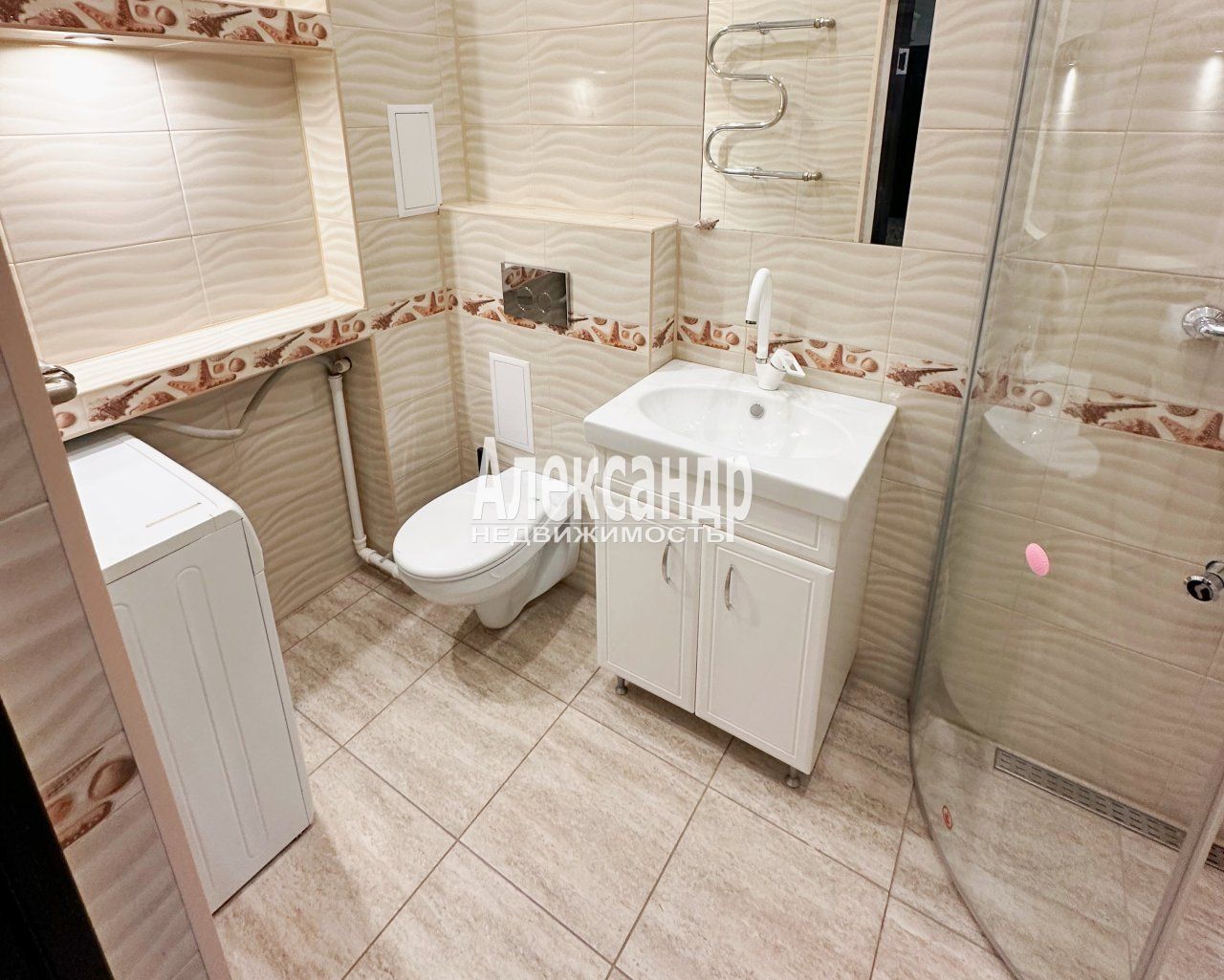 3-комнатная квартира (75м2) на продажу по адресу Ленинградская область, Выборг, проспект Ленина, 7— фото 15 из 18