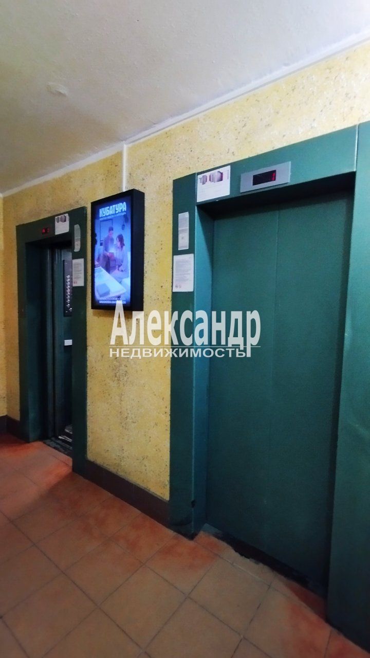 1-комнатная квартира (38м2) в аренду по адресу Санкт-Петербург, улица Карпинского, 33к1— фото 14 из 28