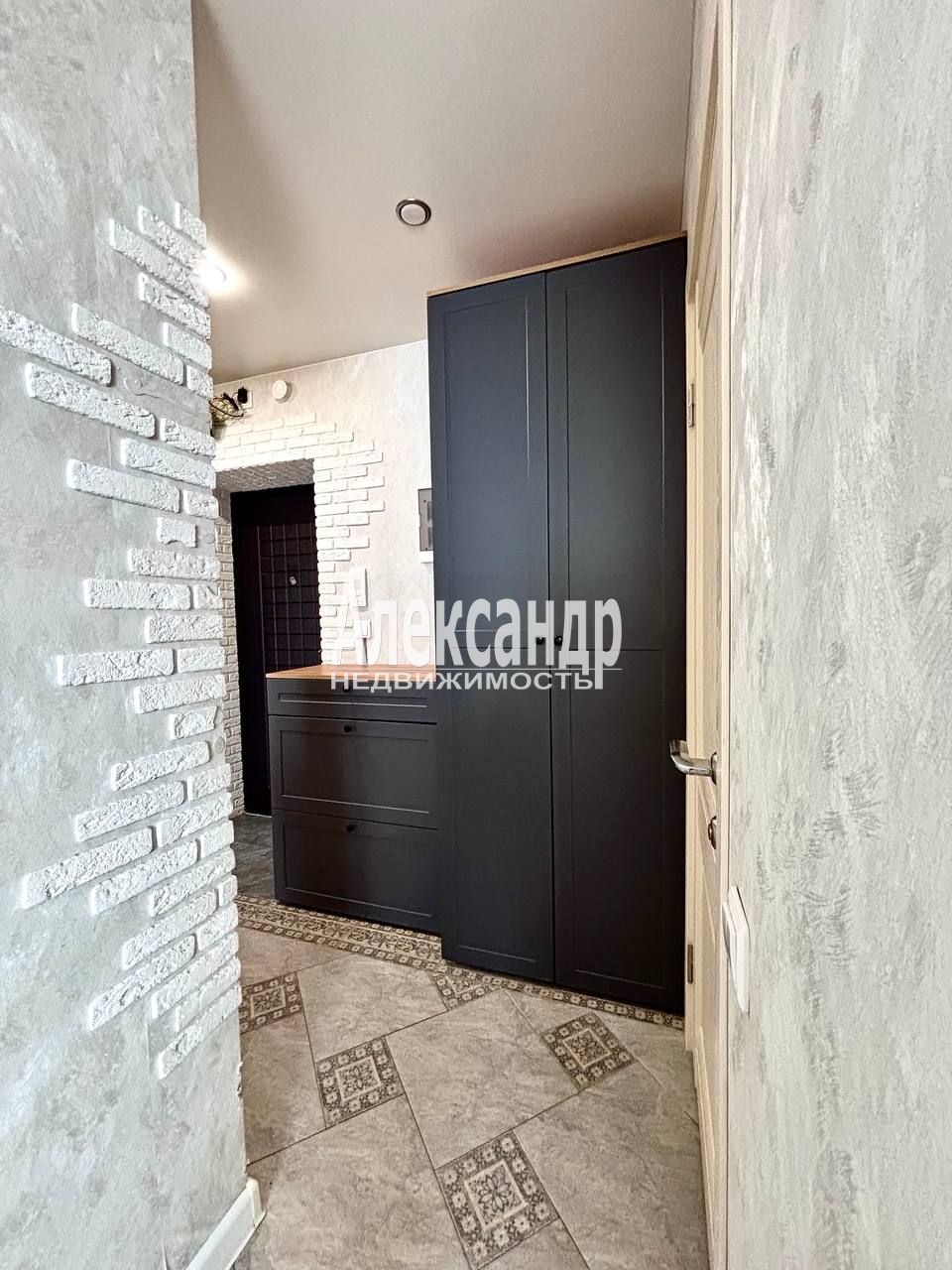 2-комнатная квартира (55м2) в аренду по адресу Санкт-Петербург, Звёздная улица, 4— фото 17 из 20