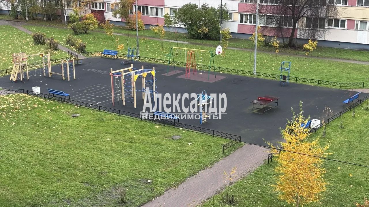1-комнатная квартира (34м2) на продажу по адресу Санкт-Петербург, улица Партизана Германа, 14/117— фото 24 из 25