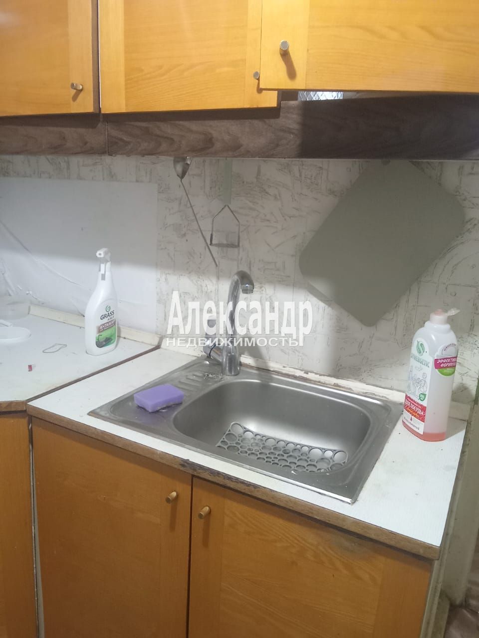 2-комнатная квартира (45м2) в аренду по адресу Санкт-Петербург, улица Партизана Германа, 10к3— фото 3 из 14