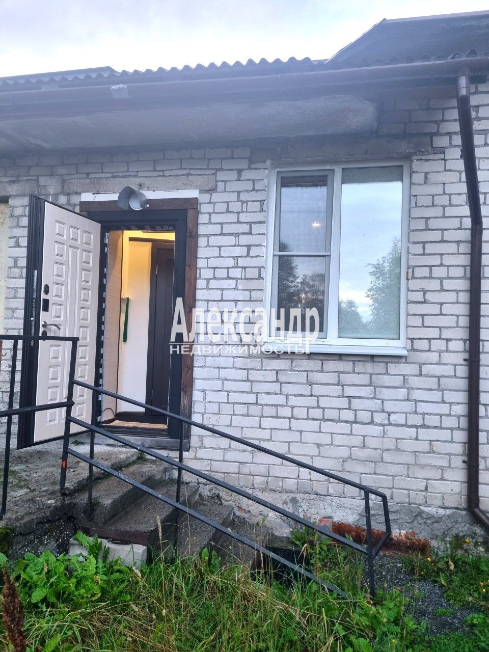1-комнатная квартира (33м2) на продажу по адресу Республика Карелия, Сортавальский муниципальный округ, посёлок Рускеала, улица Алексеева, 16— фото 13 из 19