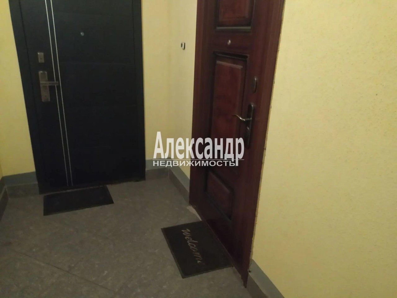 2-комнатная квартира (61м2) на продажу по адресу Санкт-Петербург, Пушкинский район, посёлок Шушары, Первомайская улица, 15— фото 5 из 16