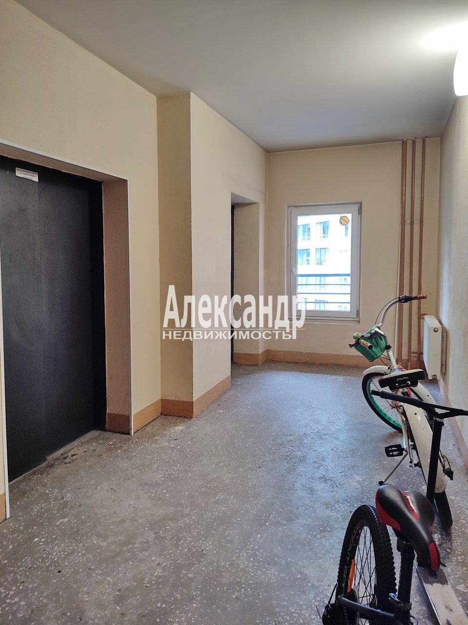 2-комнатная квартира (61м2) в аренду по адресу Санкт-Петербург, улица Кораблестроителей, 32к1— фото 22 из 27