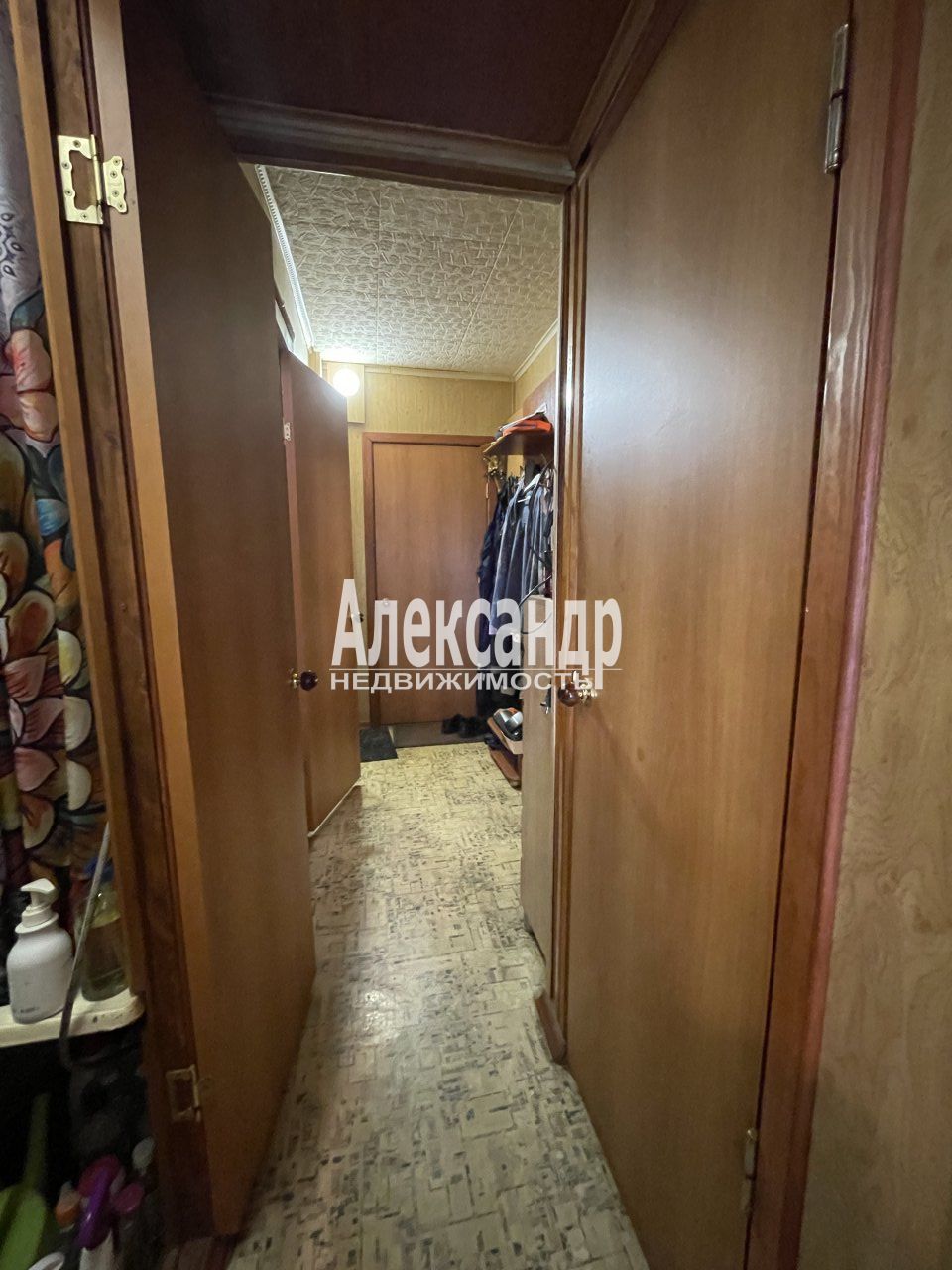 1-комнатная квартира (37м2) на продажу по адресу Ленинградская область, Гатчинский муниципальный округ, Коммунар, Пионерская улица, 21— фото 14 из 24