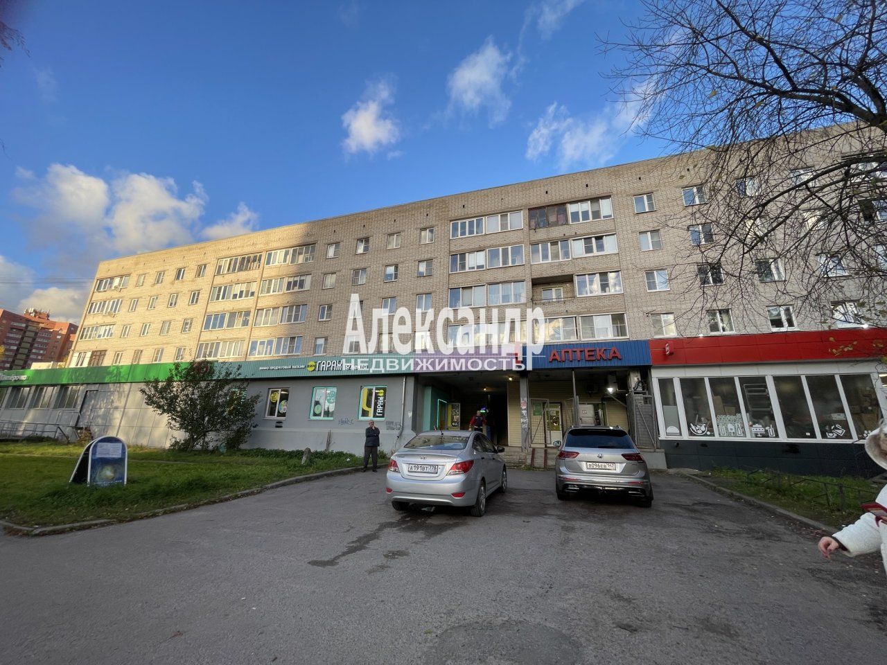 Торговое помещение площадью 107 м2