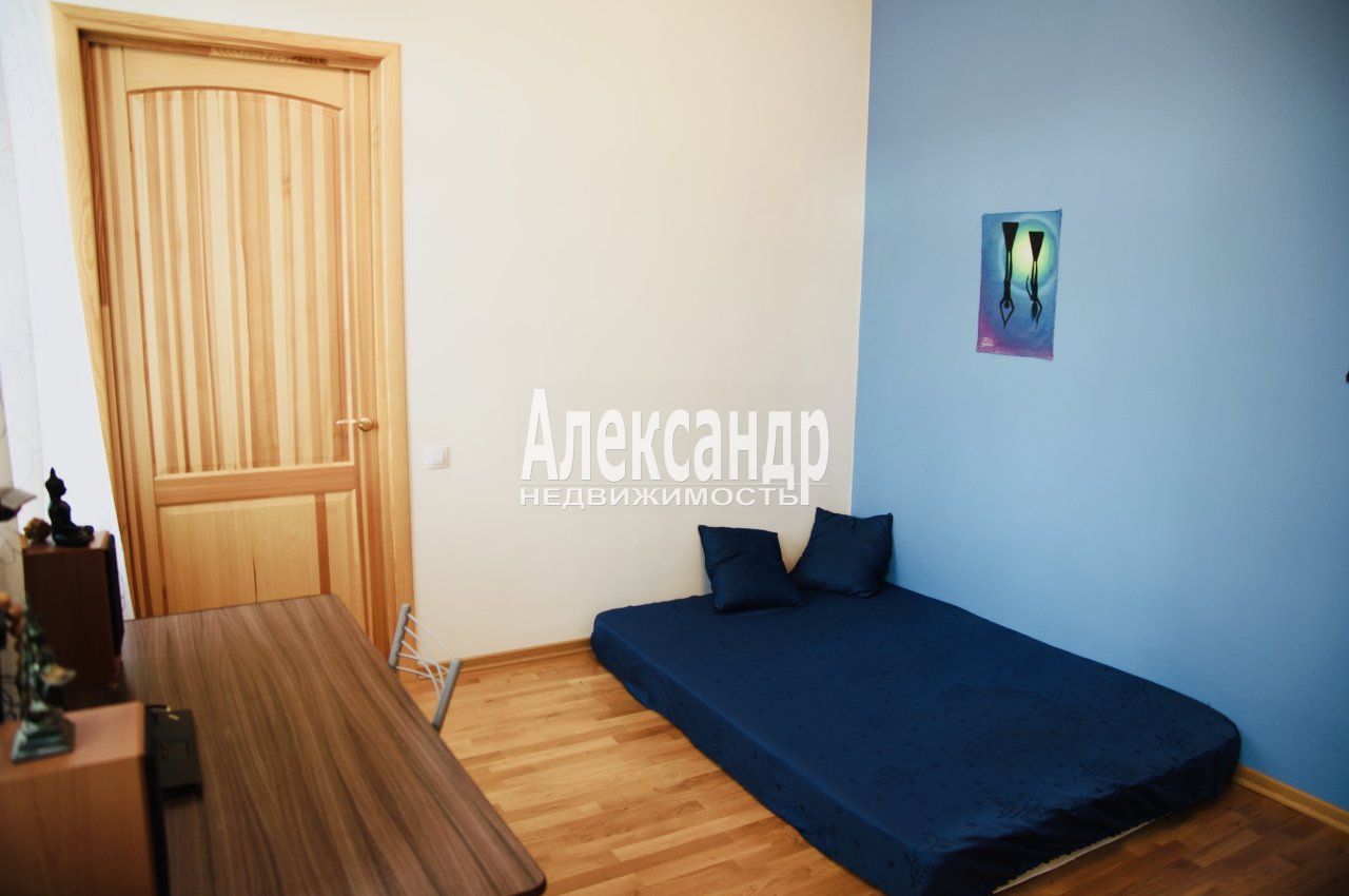 3-комнатная квартира (74м2) в аренду по адресу Санкт-Петербург, Большой Сампсониевский проспект, 18— фото 12 из 17