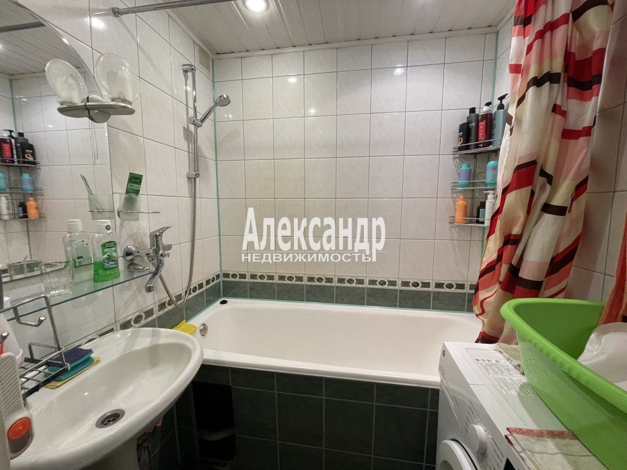 1-комнатная квартира (37м2) на продажу по адресу Санкт-Петербург, улица Савушкина, 130к1— фото 6 из 14