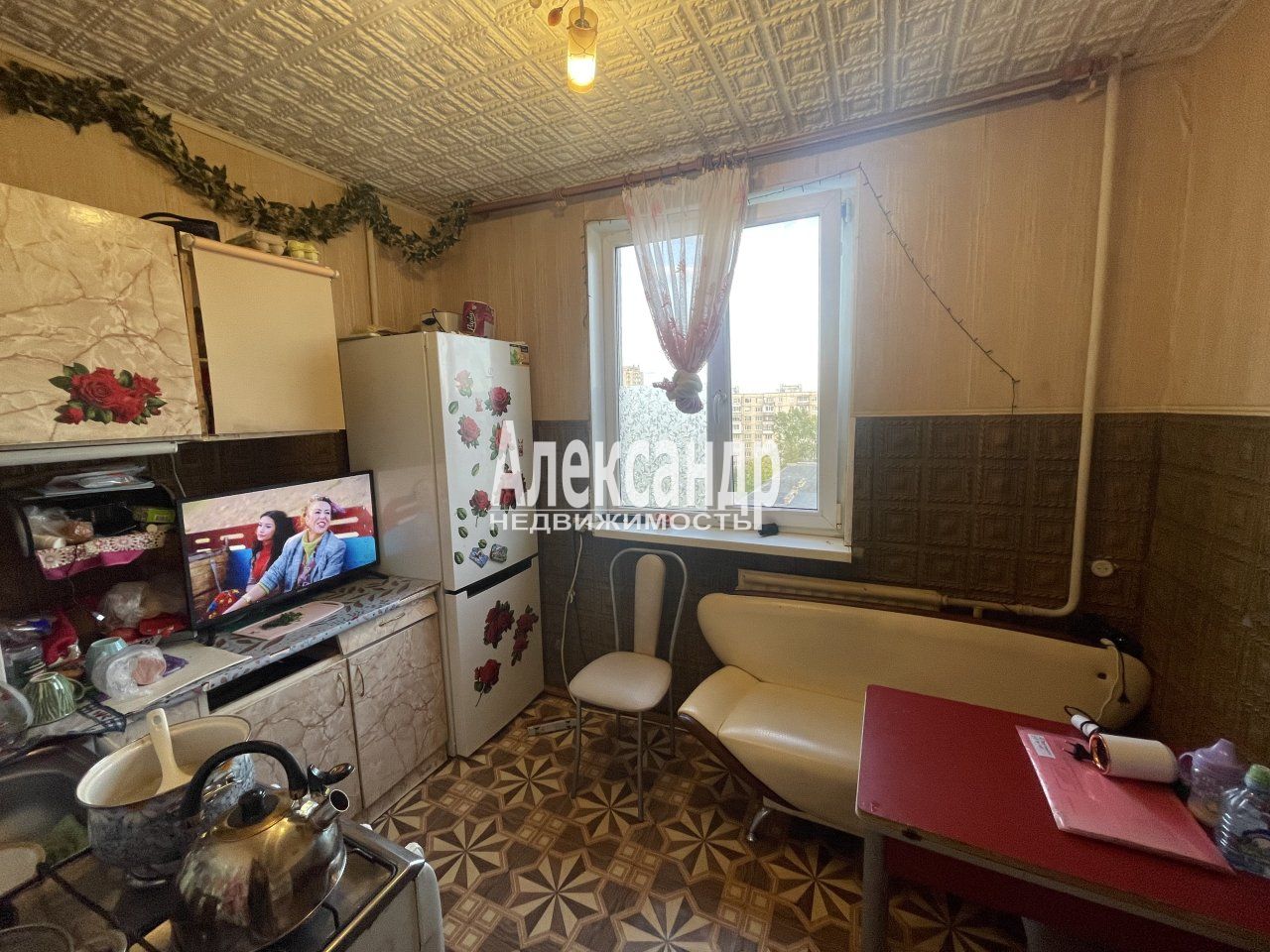 1-комнатная квартира (35м2) на продажу по адресу Санкт-Петербург, Колпино, бульвар Трудящихся, 8— фото 4 из 12