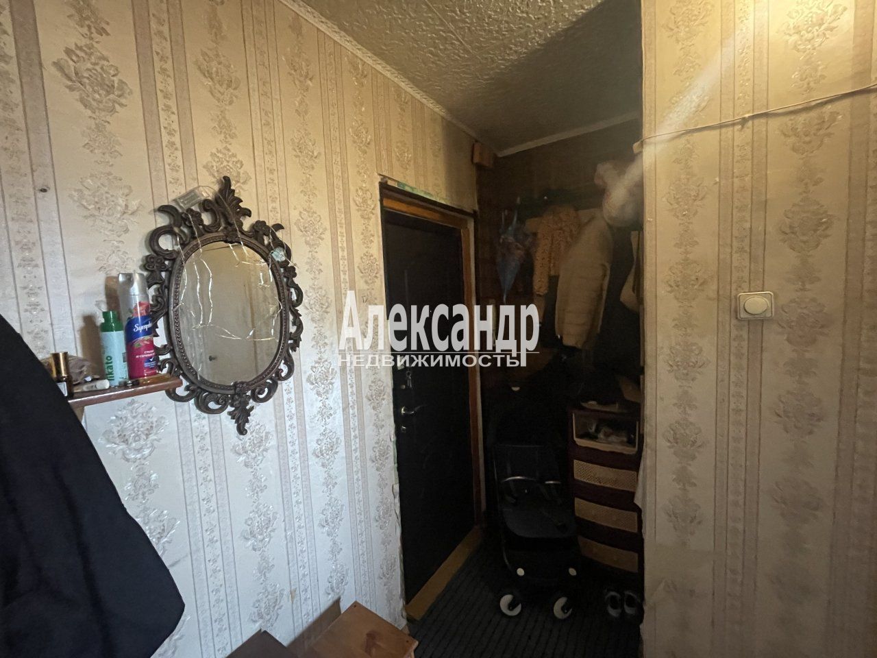 1-комнатная квартира (35м2) на продажу по адресу Санкт-Петербург, Колпино, бульвар Трудящихся, 8— фото 7 из 12