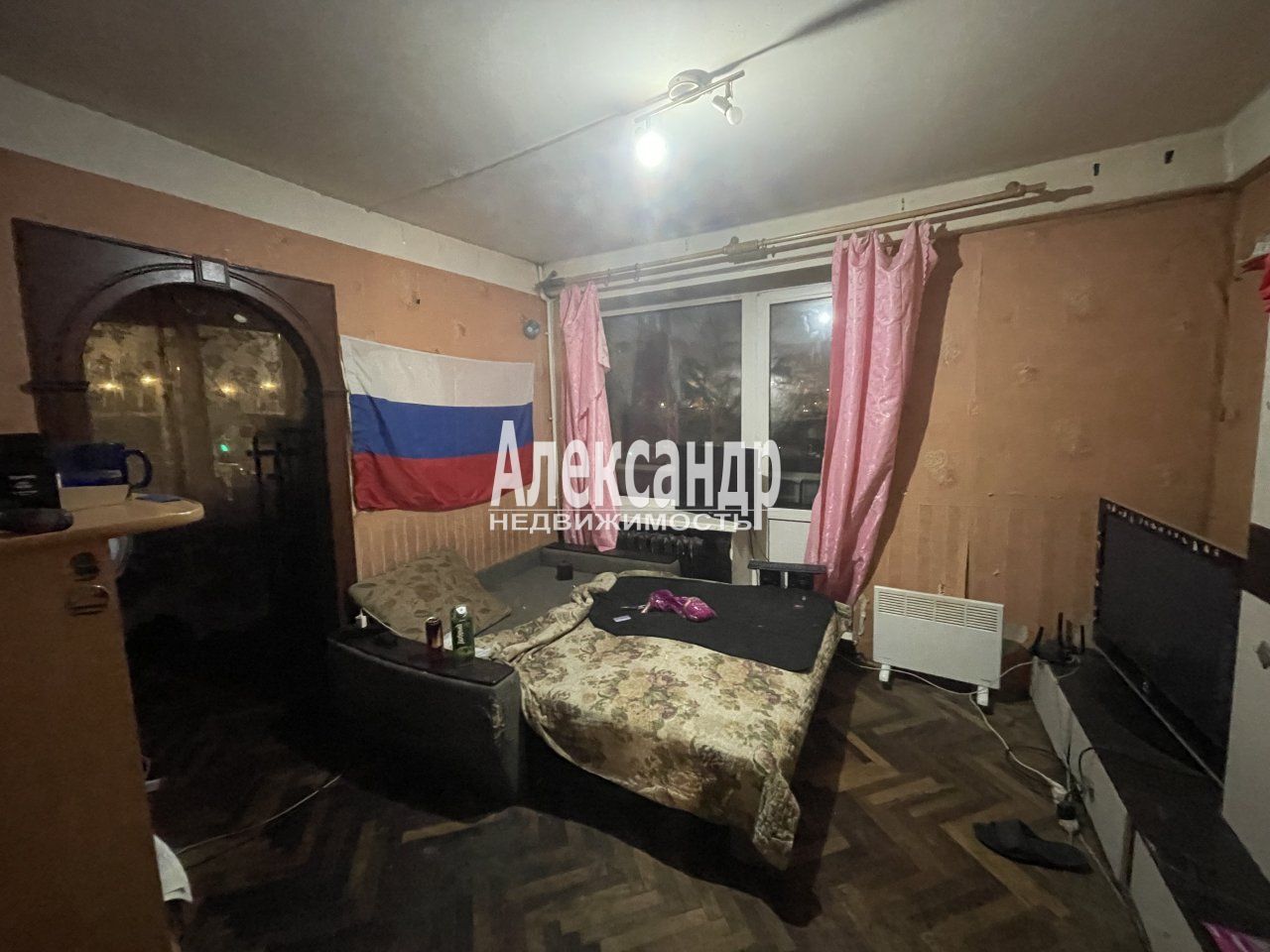 2-комнатная квартира (43м2) на продажу по адресу Санкт-Петербург, Кубинская улица, 20— фото 6 из 10