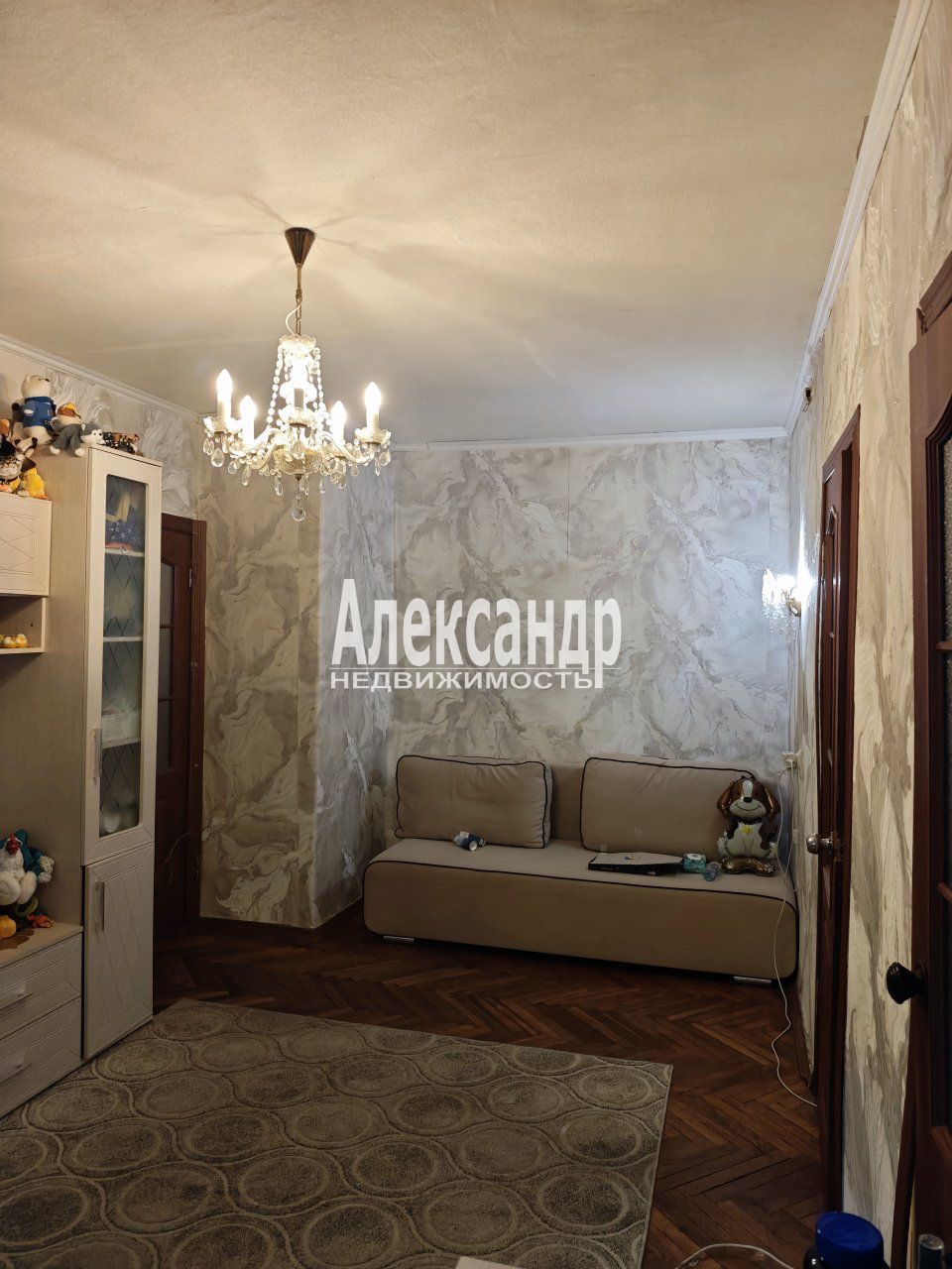 2-комнатная квартира (43м2) на продажу по адресу Санкт-Петербург, проспект Тореза, 78— фото 1 из 19