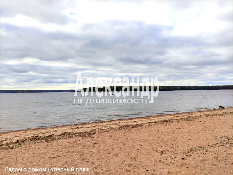 2-комнатная квартира (46м2) на продажу по адресу Ленинградская область, Выборгский район, Приморское городское поселение, посёлок Глебычево, улица Мира, 1— фото 12 из 16