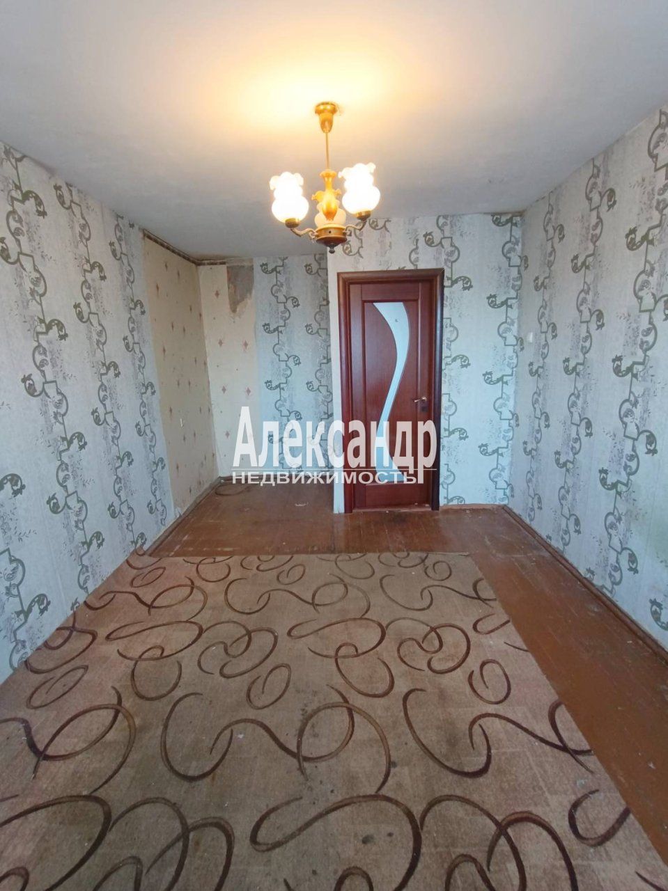 2-комнатная квартира (44м2) на продажу по адресу Ленинградская область, Выборг, проспект Победы, 9— фото 3 из 13