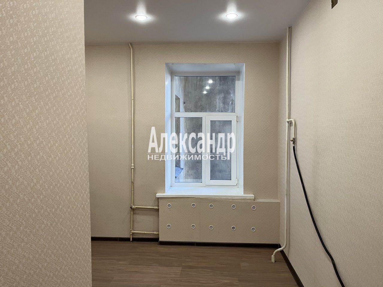 2-комнатная квартира (60м2) на продажу по адресу Санкт-Петербург, улица Чайковского, 50— фото 11 из 21