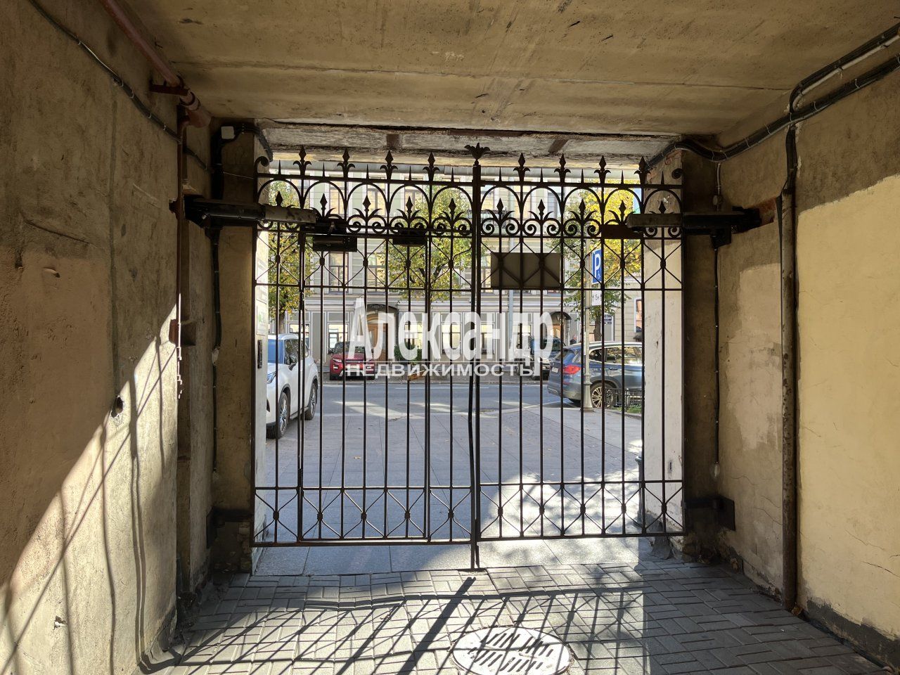 2-комнатная квартира (60м2) на продажу по адресу Санкт-Петербург, улица Чайковского, 50— фото 19 из 21