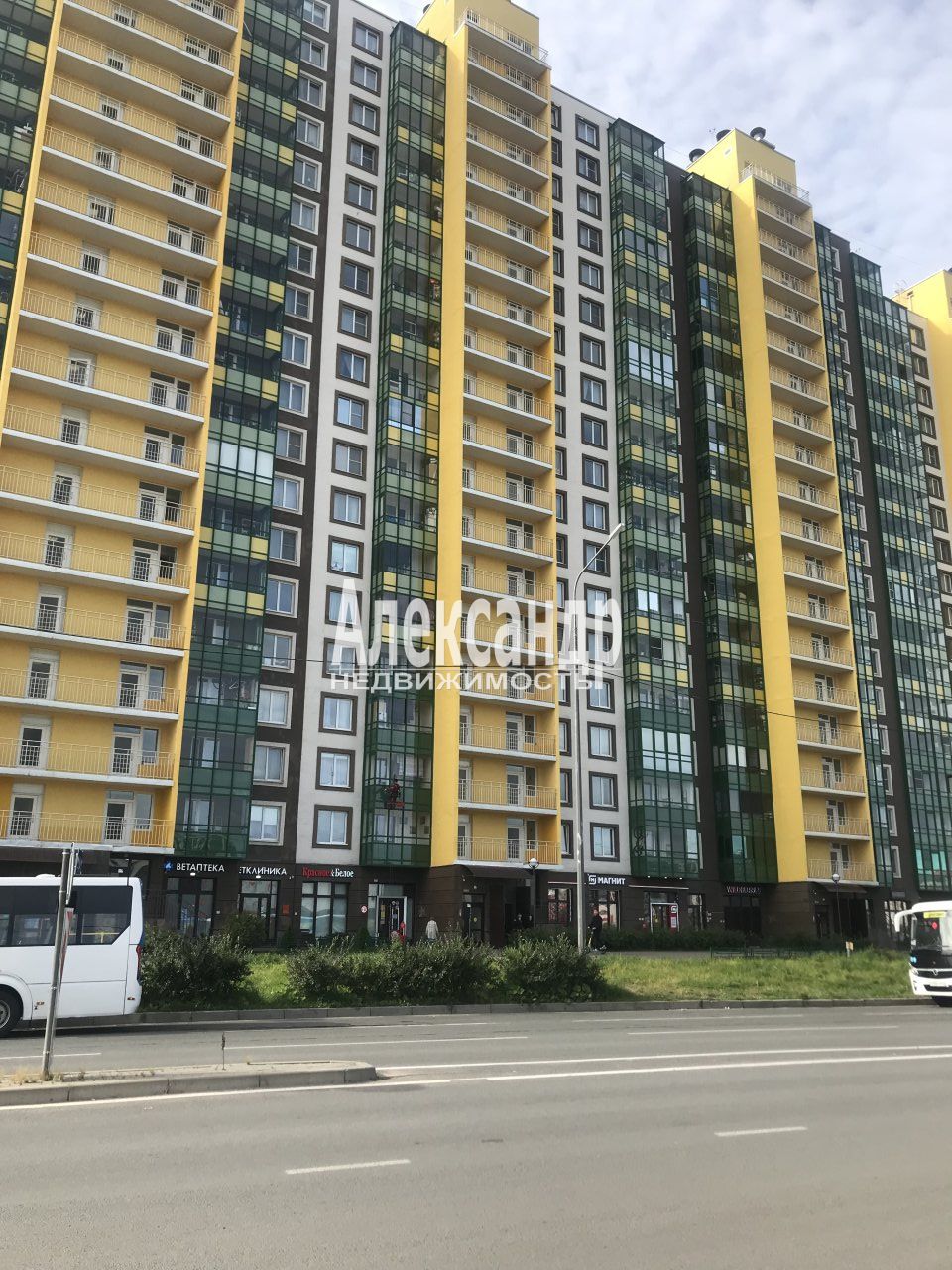 Студия (24м2) на продажу — фото 1 из 14
