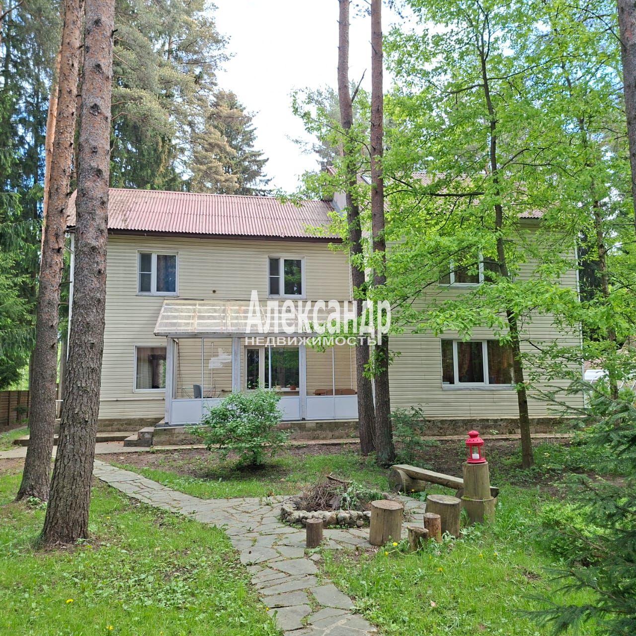Жилой дом (297м2) на продажу — фото 2 из 21