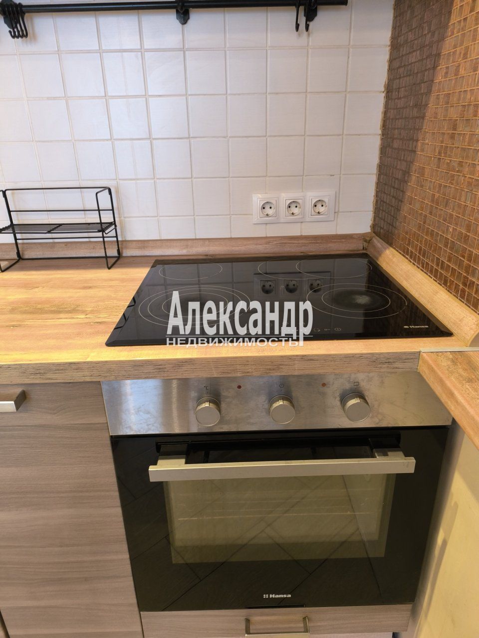 1-комнатная квартира (42м2) на продажу по адресу Санкт-Петербург, улица Ворошилова, 29к1— фото 6 из 36