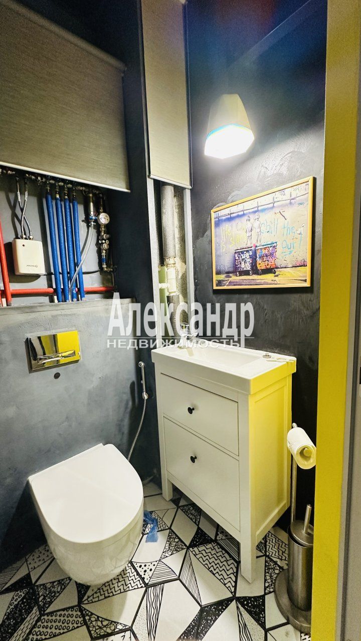 2-комнатная квартира (59м2) на продажу по адресу Санкт-Петербург, Среднерогатская улица, 9— фото 20 из 31