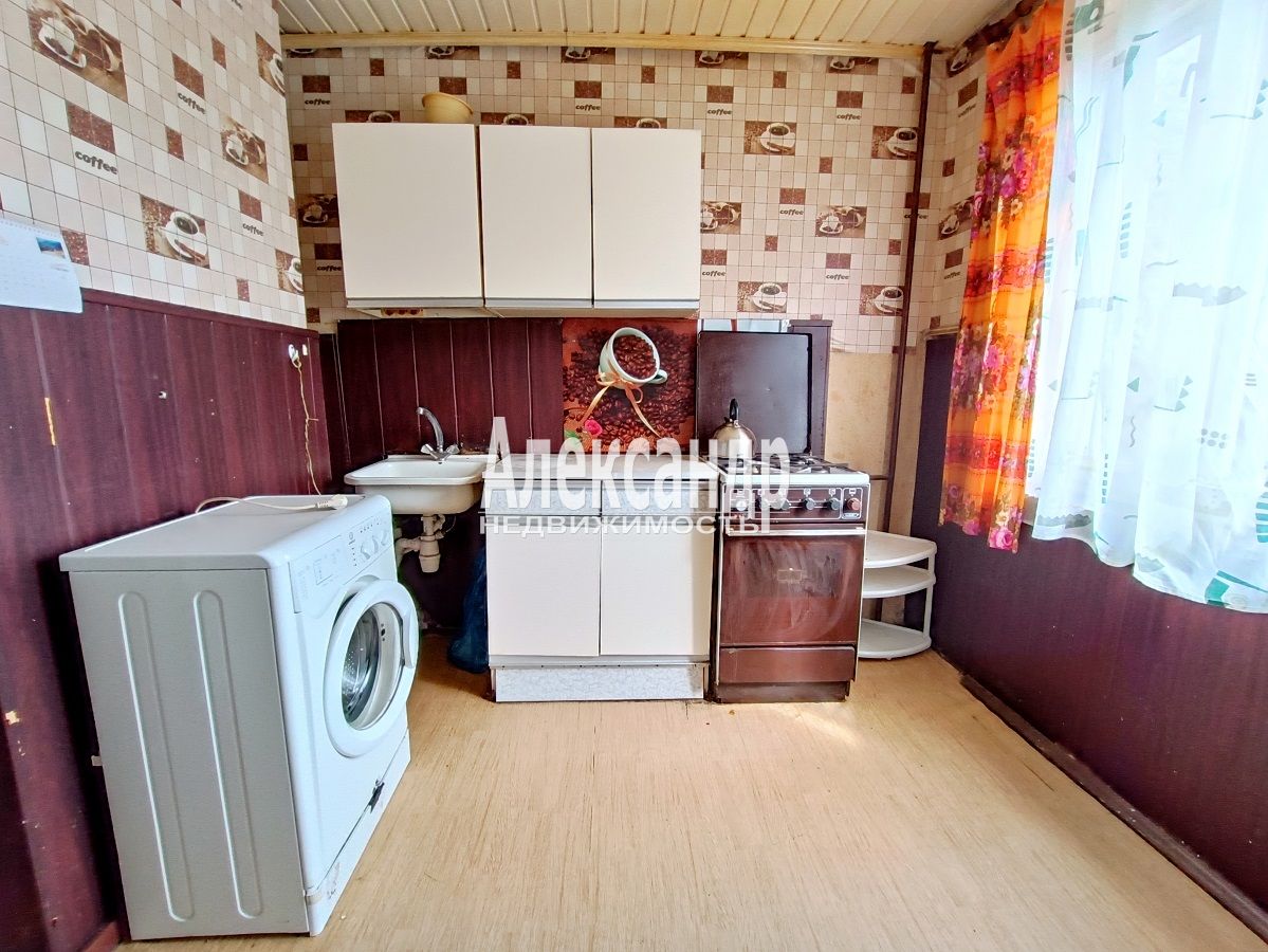 2-комнатная квартира (55м2) на продажу по адресу Ленинградская область, Выборг, проспект Победы, 39, подъезд 3— фото 8 из 19